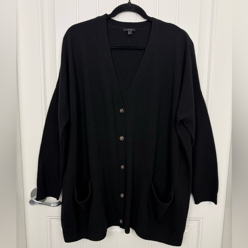 COS- 100% Lambwool Black Button-Front Women's Cardigan Sweater